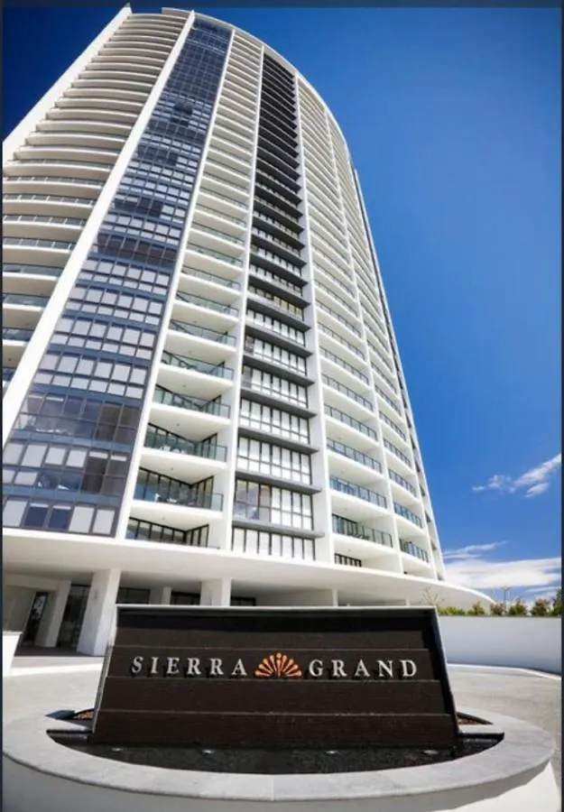 Only Meters To The Casino Apartman Gold Coast
